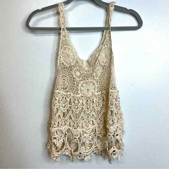 s & s, inc Tops - S&S inc. Cream lace tank top one size
